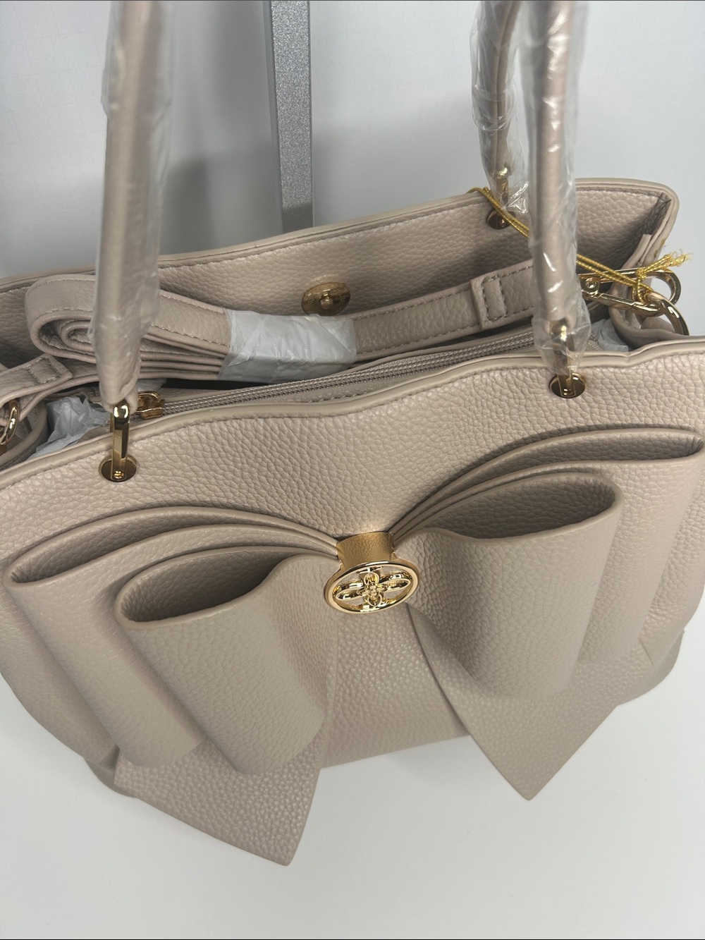 Like Dreams Jesse Bow Bag; Cream/ Taupe Bow Accent Structured Tote Bag - Picture 11 of 11